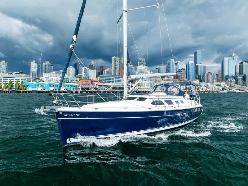 Slide: The Image of Hunter 41 Deck Salon 2007 - 5452524