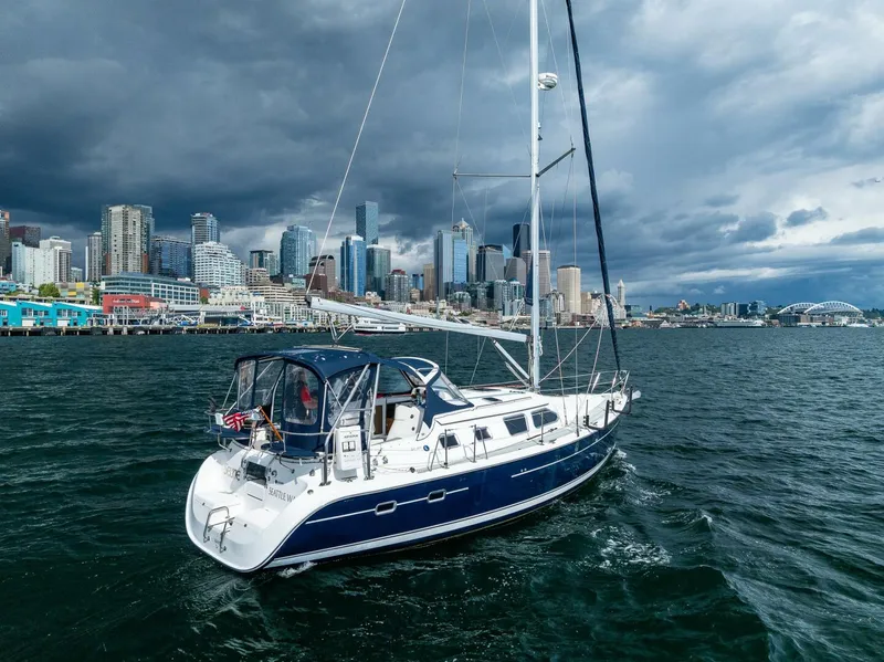 Slide: The Image of Hunter 41 Deck Salon 2007 - 5452533