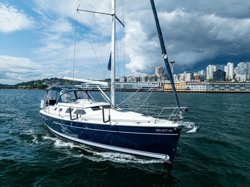 Slide: The Image of Hunter 41 Deck Salon 2007 - 5452530