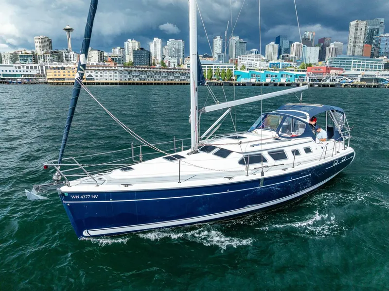 Slide: The Image of Hunter 41 Deck Salon 2007 - 5452523