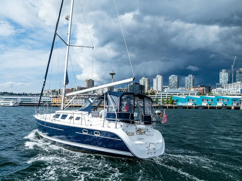 Slide: The Image of Hunter 41 Deck Salon 2007 - 5452527