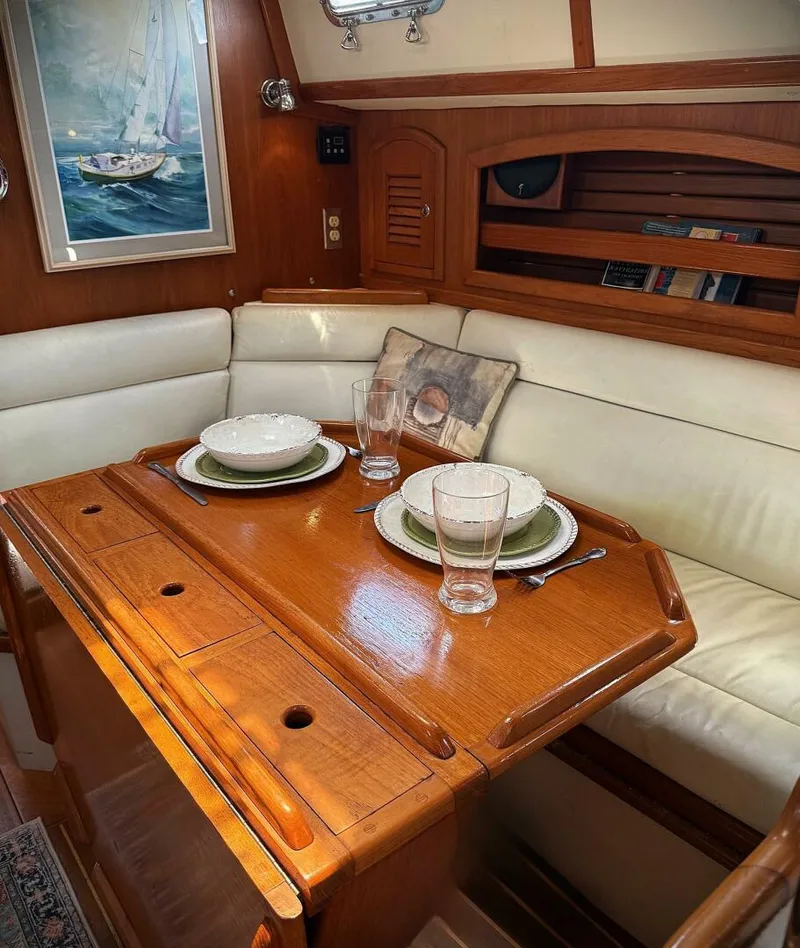 Slide: The Image of Pacific Seacraft 37 2000 - 5448548