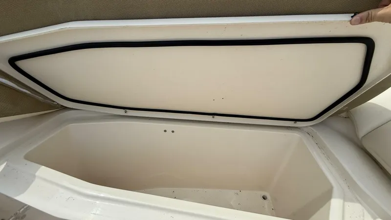 Slide: The Image of Grady-White 307 Freedom 2016 - 5449315