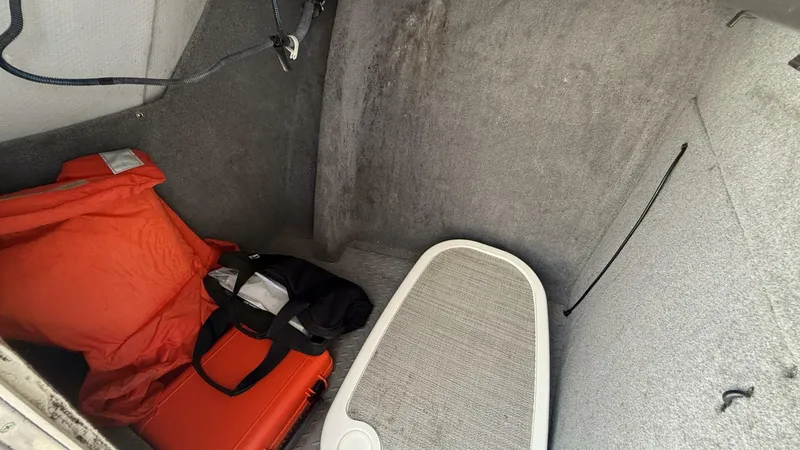 Slide: The Image of Grady-White 307 Freedom 2016 - 5449324