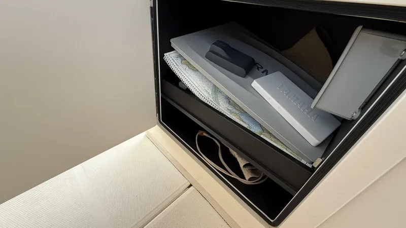 Slide: The Image of Grady-White 307 Freedom 2016 - 5449347