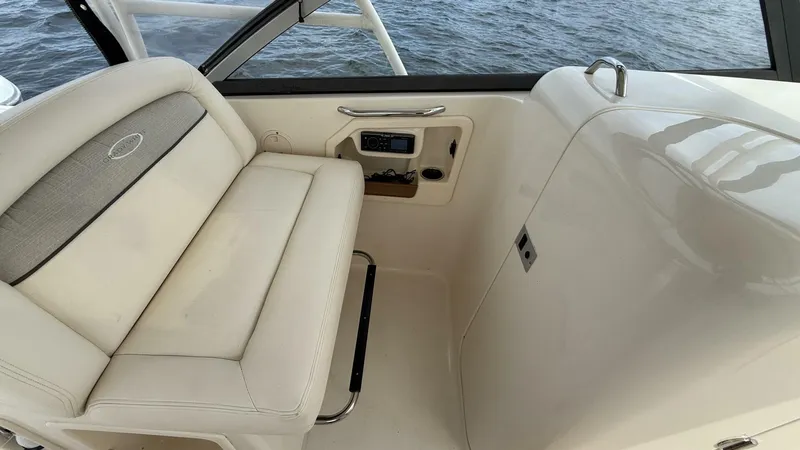 Slide: The Image of Grady-White 307 Freedom 2016 - 5449360