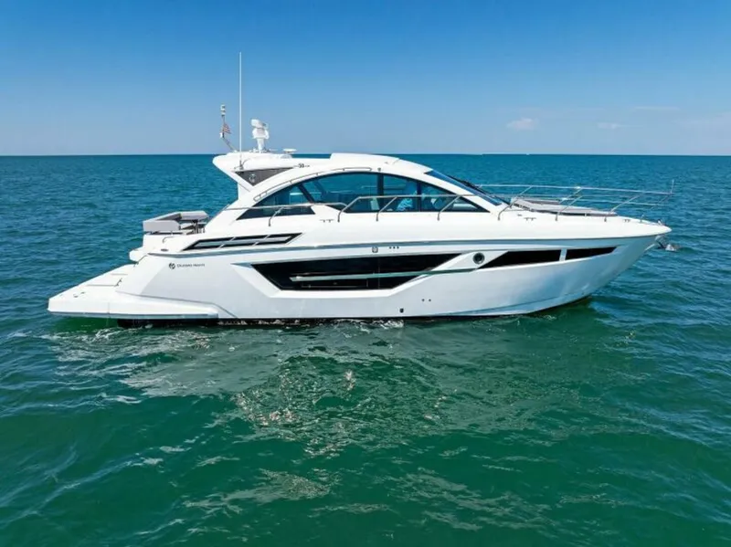 Slide: The Image of 2022 50 Cruisers Cantius - Mint 2 Bee - Profile  - 5449750