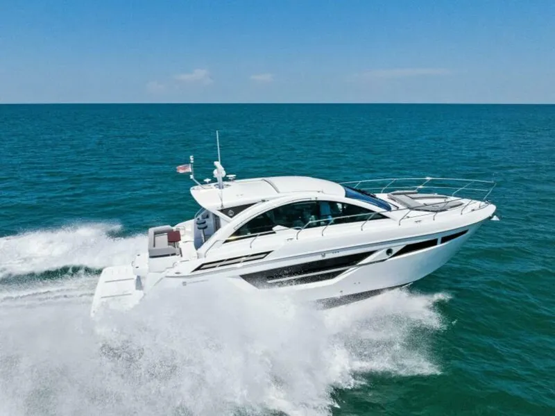Slide: The Image of 2022 50 Cruisers Cantius - Mint 2 Bee - Profile  - 5449753