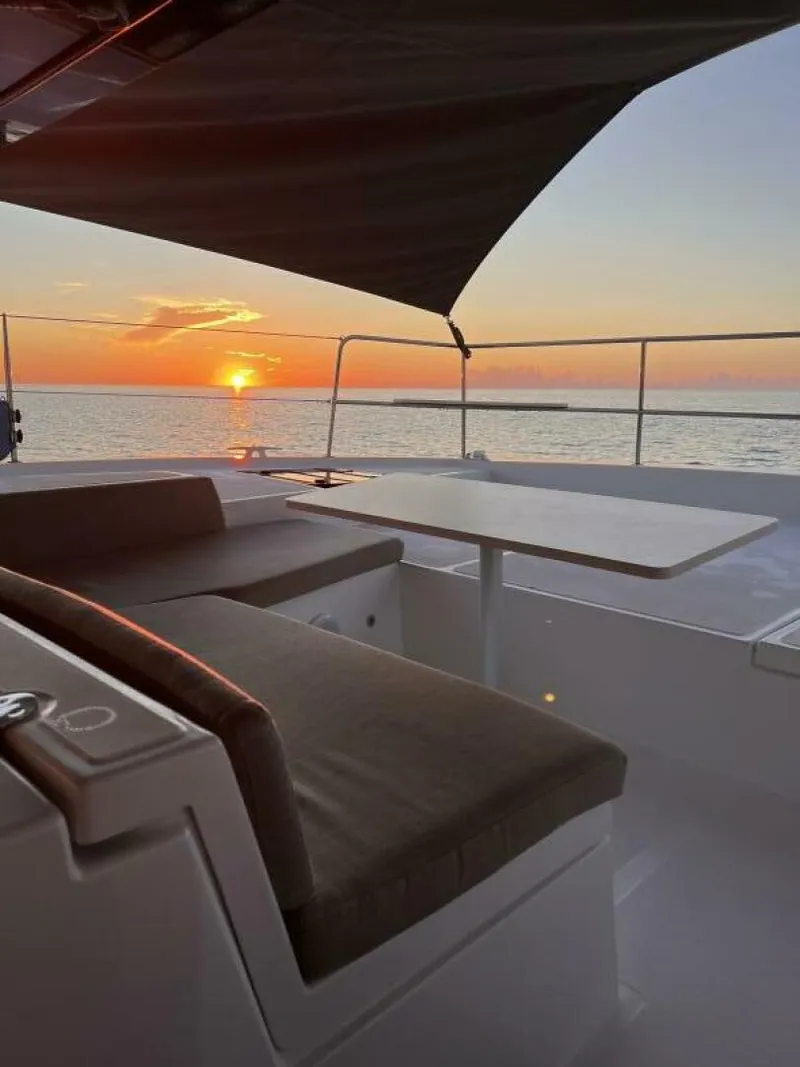 Slide: The Image of Bali 4.2 2023 - 5449848