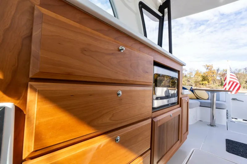 Slide: The Image of Back Cove 340 2023 - 5785542