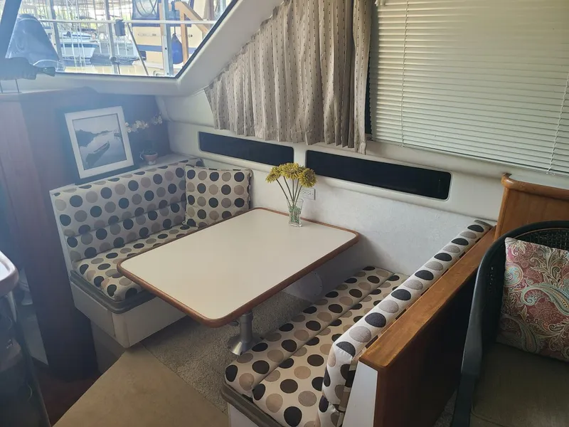 Slide: The Image of Carver 330 Aft Cabin 1991 - 5451904