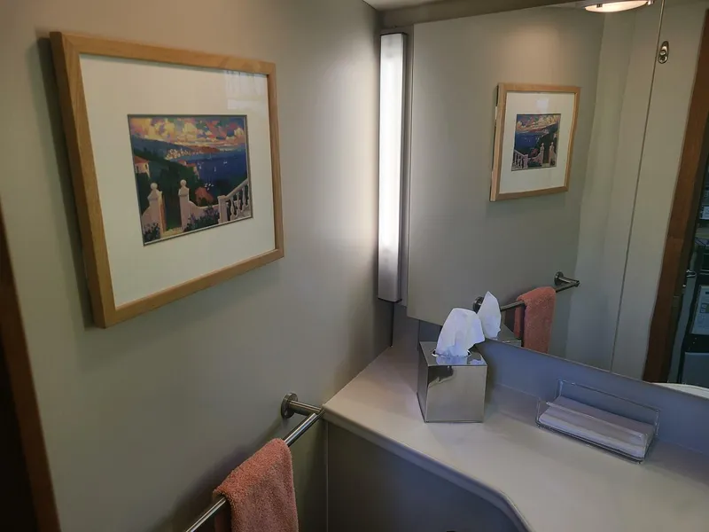 Slide: The Image of Carver 330 Aft Cabin 1991 - 5451916