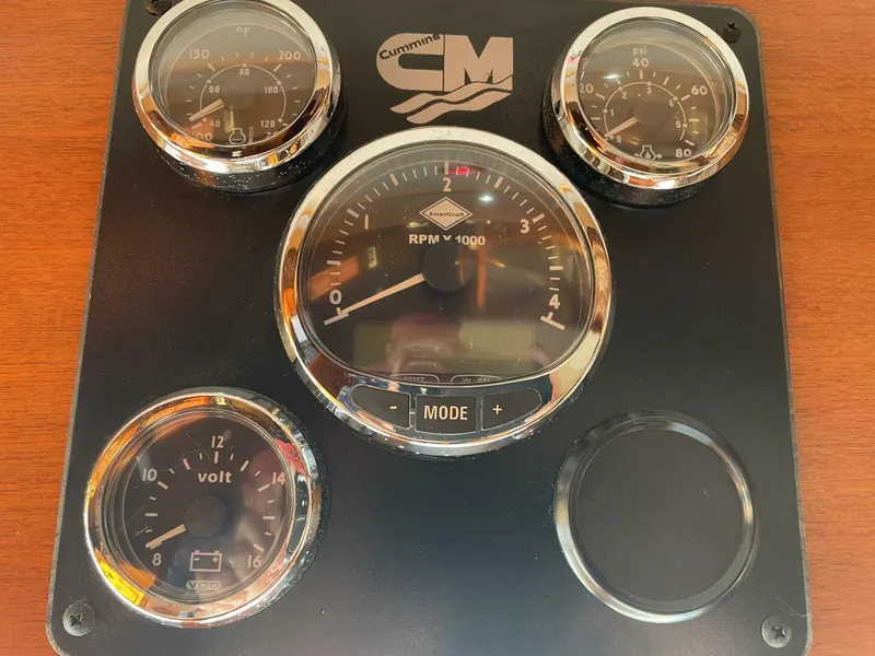 Slide: The Image of Engine  Guages - 5502762