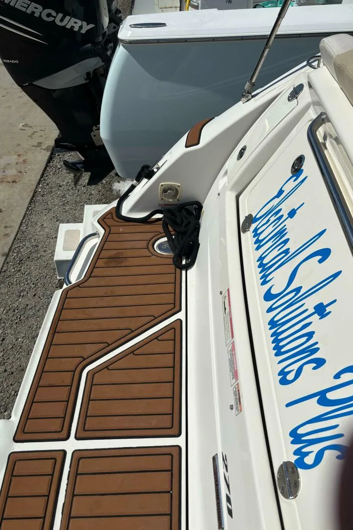 Slide: The Image of Sea Ray 270 Sundancer 2009 - 5451227