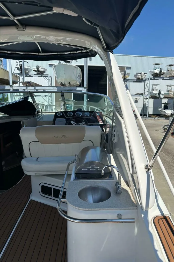 Slide: The Image of Sea Ray 270 Sundancer 2009 - 5451263