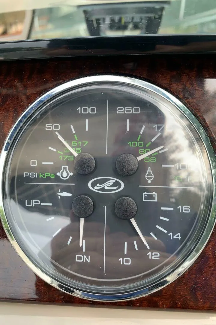 Slide: The Image of Sea Ray 270 Sundancer 2009 - 5451272