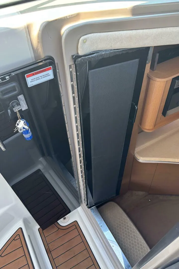 Slide: The Image of Sea Ray 270 Sundancer 2009 - 5451289