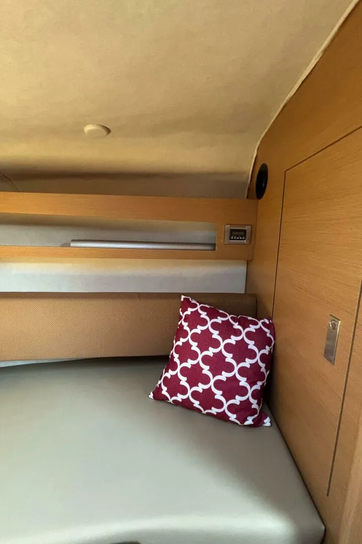 Slide: The Image of Sea Ray 270 Sundancer 2009 - 5451293