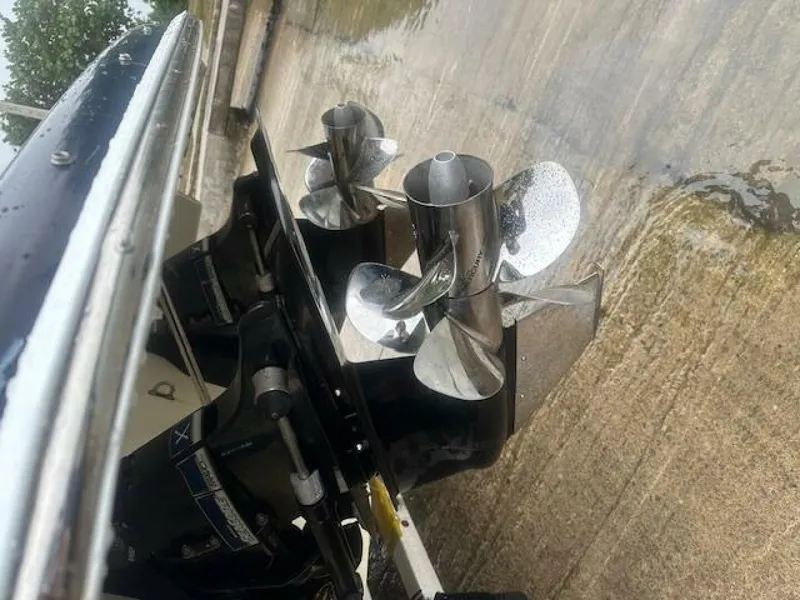 Slide: The Image of Chris-Craft Launch 32 2015 - 5452229