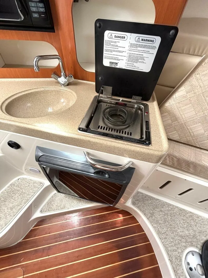 Slide: The Image of Sink and stove - 5452260