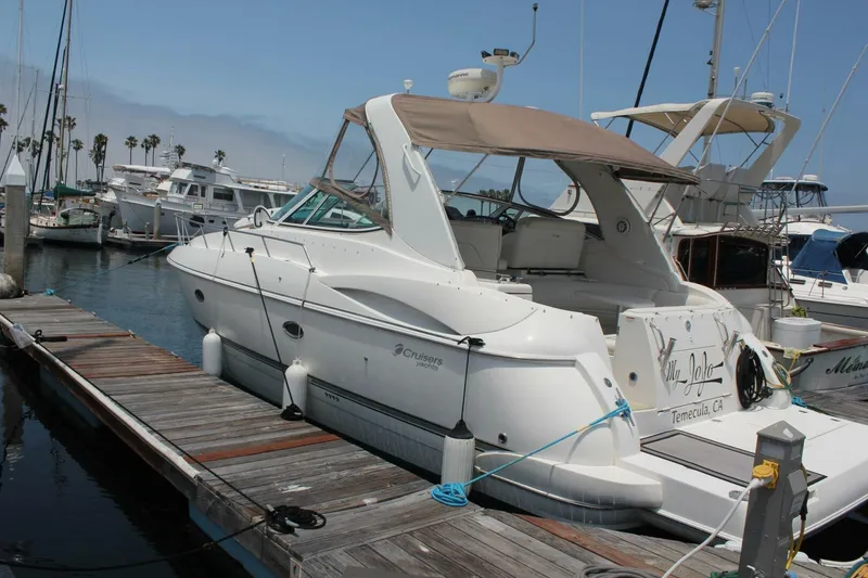 Slide: The Image of Cruisers Yachts 370 express 2005 - 5452775