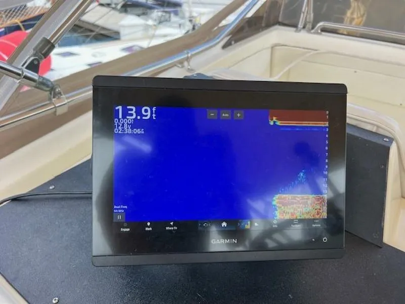 Slide: The Image of Viking 35 Flybridge 1981 - 5452914