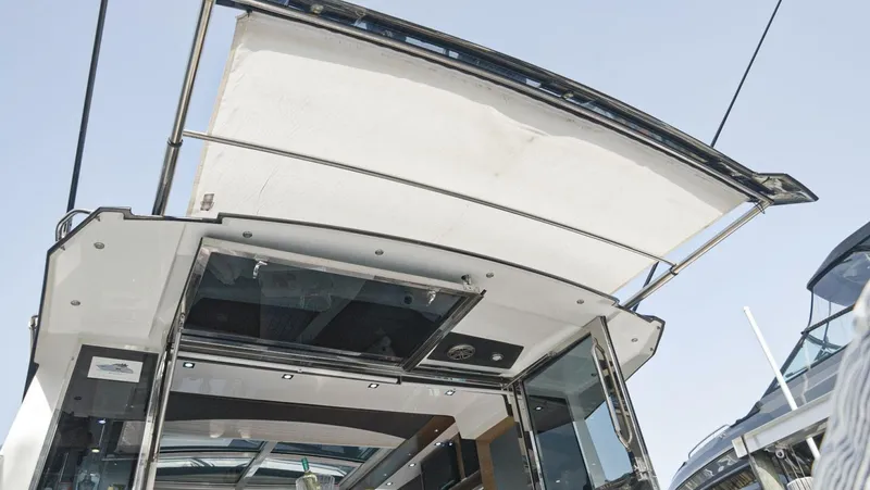 Slide: The Image of Cruisers Yachts 45 Cantius 2014 - 5453999