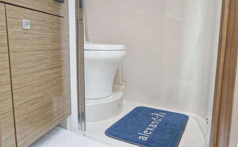 Slide: The Image of Cruisers Yachts 45 Cantius 2014 - 5454011