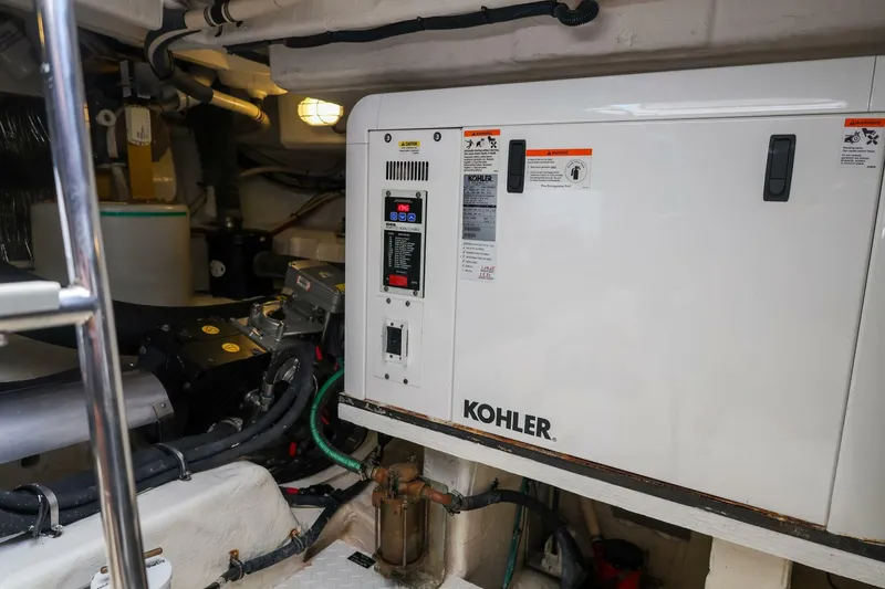 Slide: The Image of Cruisers Yachts 45 Cantius 2014 - 5453978