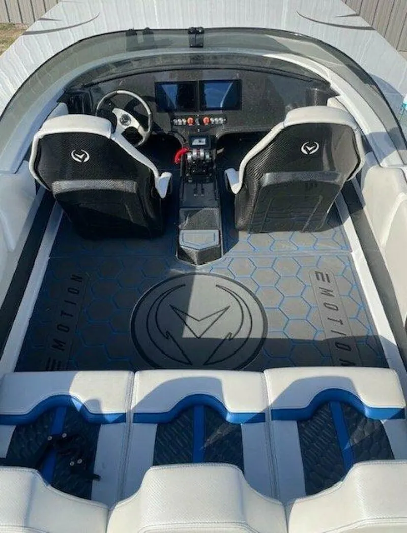 Slide: The Image of Hellkat 32 2021 - 5454014