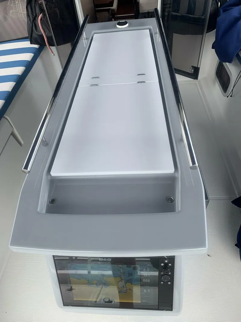 Slide: The Image of Beneteau Oceanis 41 2012 - 5454358