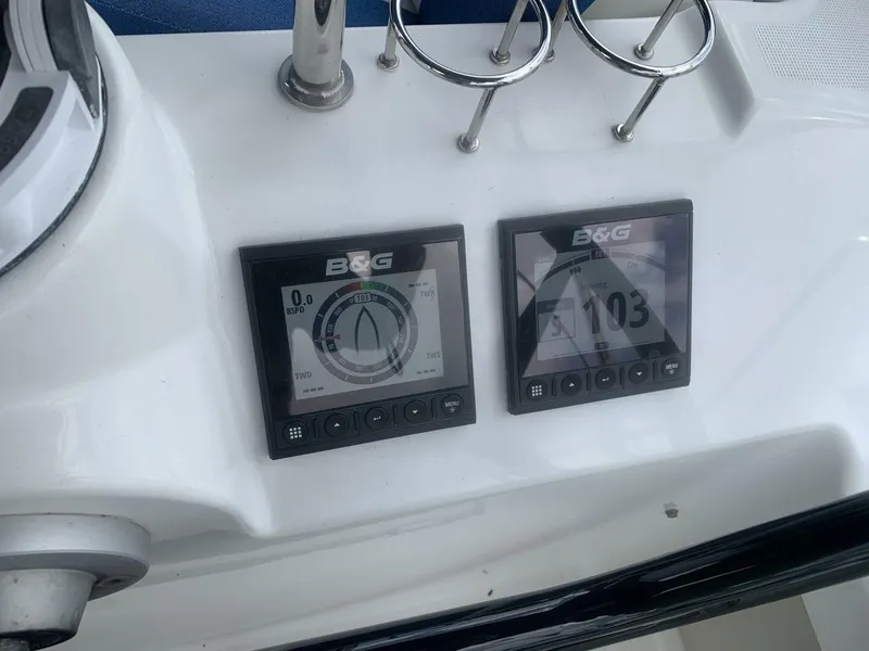 Slide: The Image of Beneteau Oceanis 41 2012 - 5454348