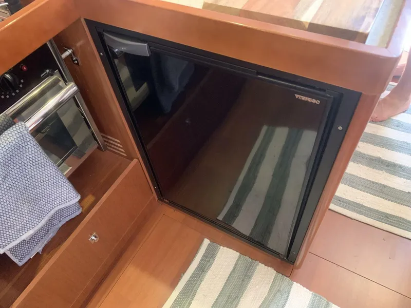 Slide: The Image of Beneteau Oceanis 41 2012 - 5454370