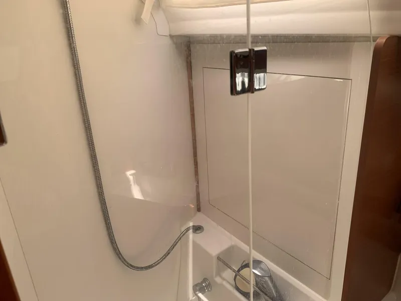 Slide: The Image of Beneteau Oceanis 41 2012 - 5455032