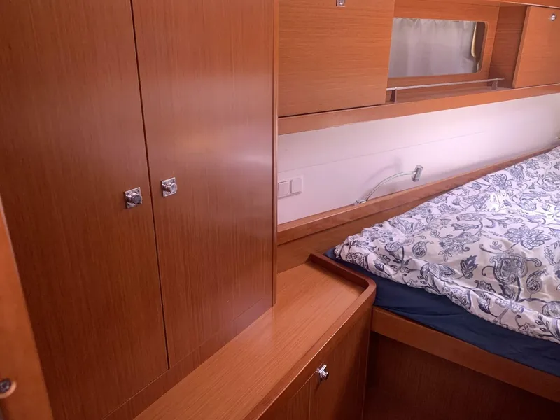 Slide: The Image of Beneteau Oceanis 41 2012 - 5455048