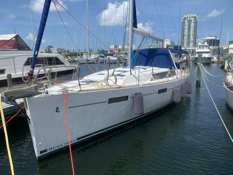 Slide: The Image of Beneteau Oceanis 41 2012 - 5455044