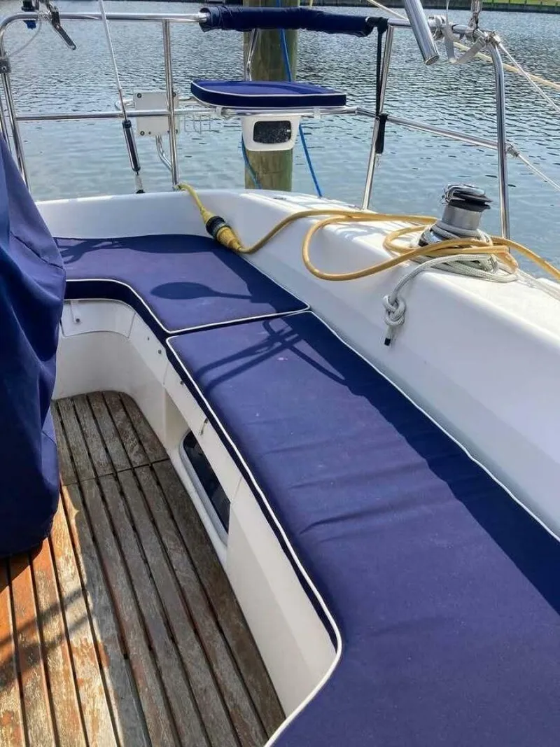 Slide: The Image of Catalina 350 2005 - 5490893