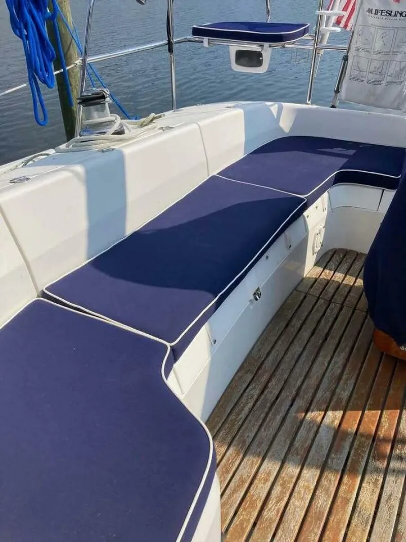 Slide: The Image of Catalina 350 2005 - 5490894