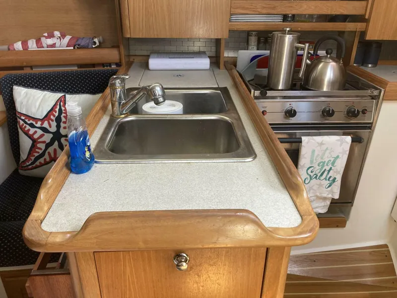 Slide: The Image of Catalina 350 2005 - 5497331