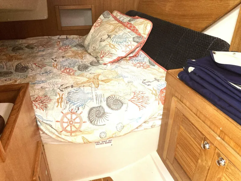 Slide: The Image of Catalina 350 2005 - 5497348