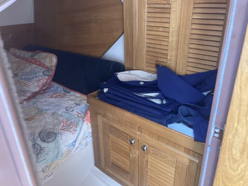 Slide: The Image of Catalina 350 2005 - 5497349