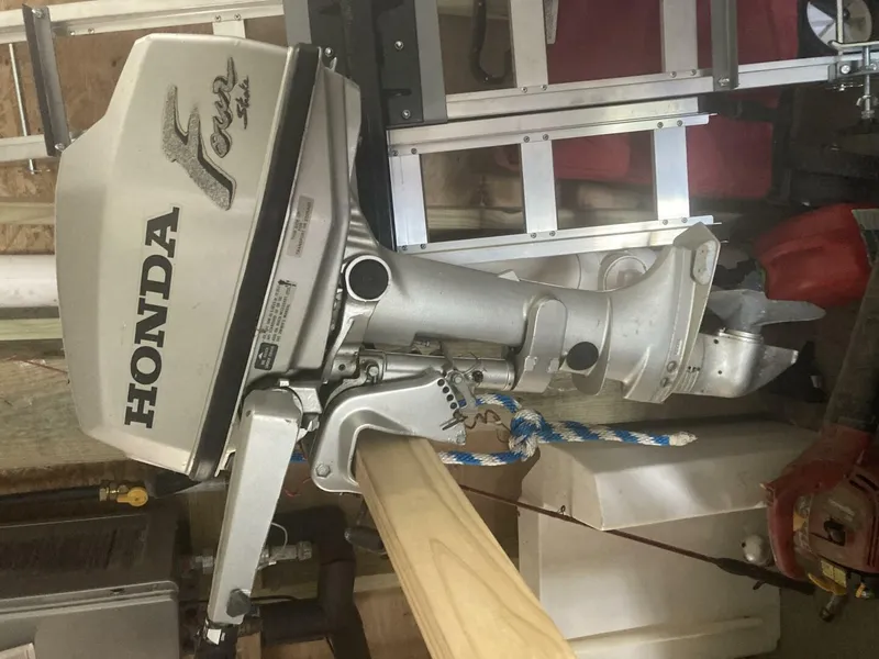 Slide: The Image of Catalina 350 2005 - 5497357