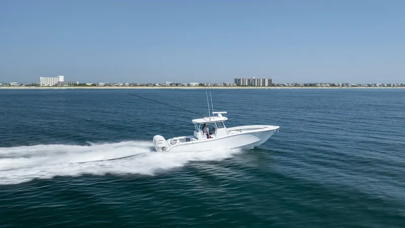 Slide: The Image of Yellowfin 36 Offshore 2026 - 5641236