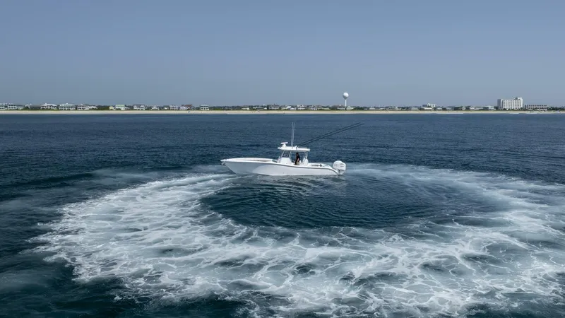 Slide: The Image of Yellowfin 36 Offshore 2026 - 5641253