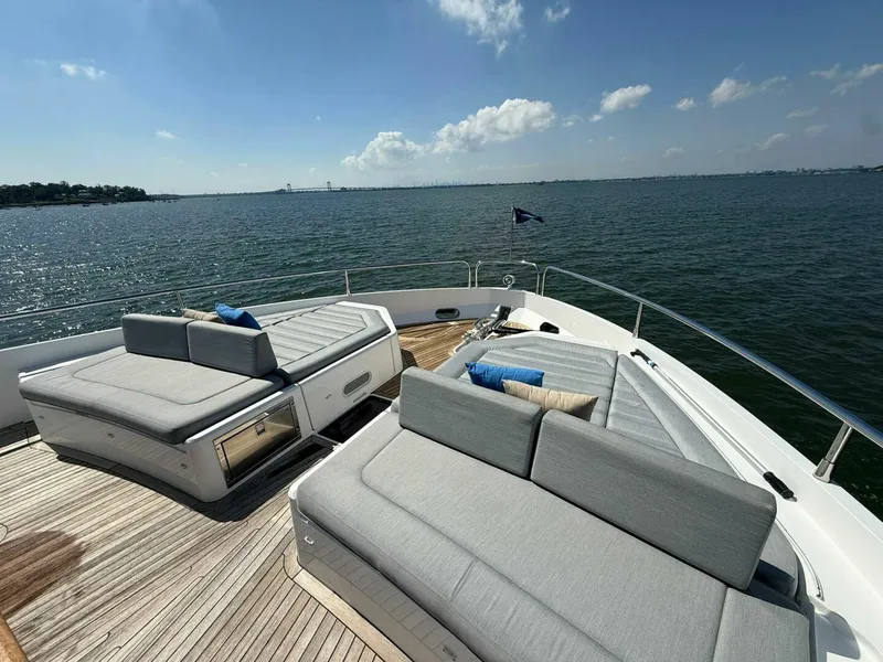 Slide: The Image of Sunseeker 76 Yacht 2021 - 5633873