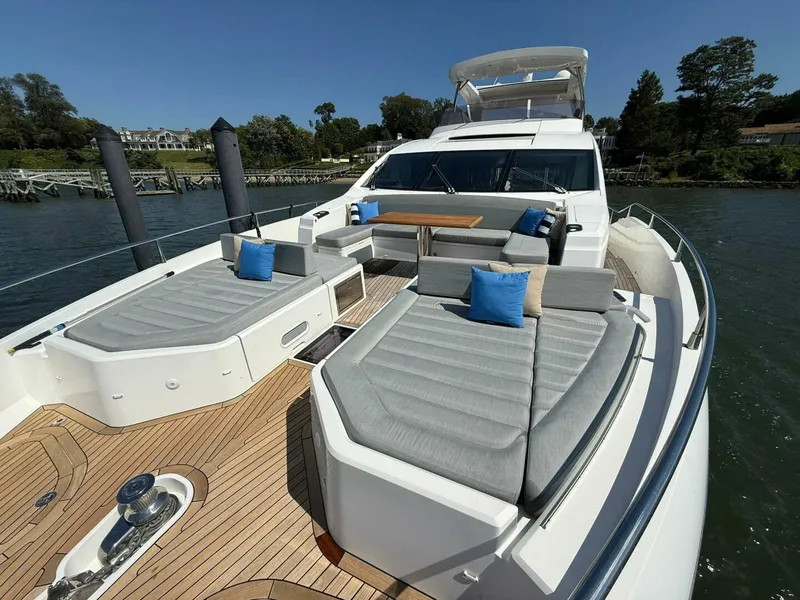 Slide: The Image of Sunseeker 76 Yacht 2021 - 5633876