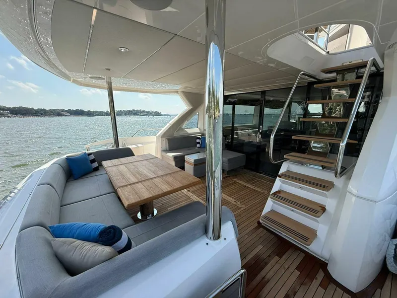 Slide: The Image of Sunseeker 76 Yacht 2021 - 5633879