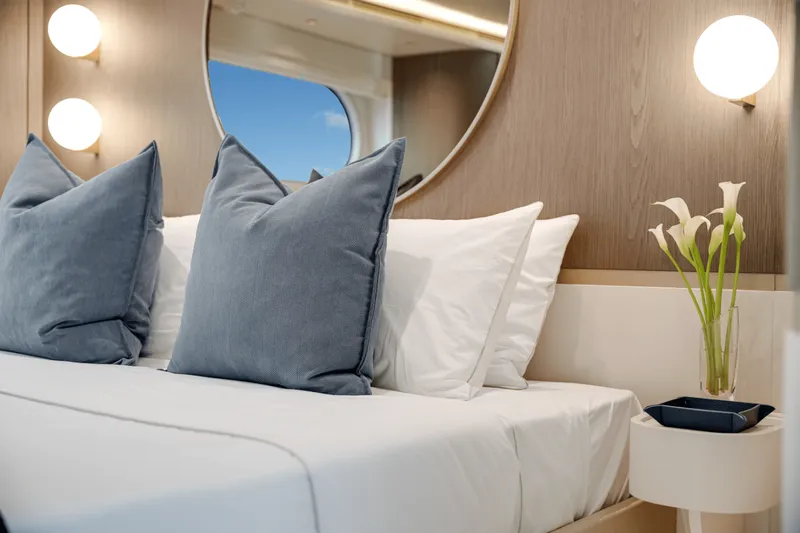Slide: The Image of Azimut Magellano 25M 2026 - 5635012