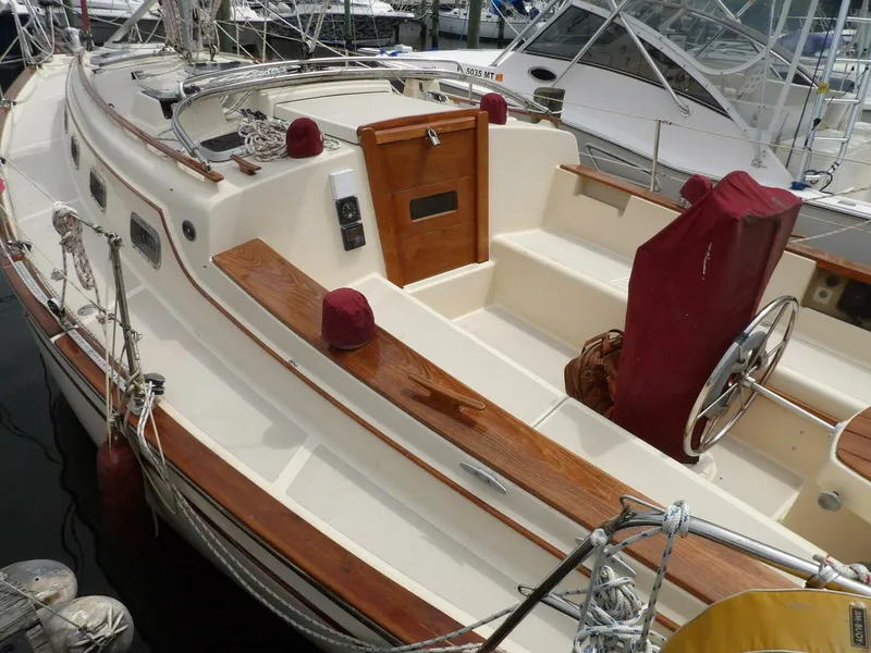 Slide: The Image of Island Packet 32 1990 - 5455880