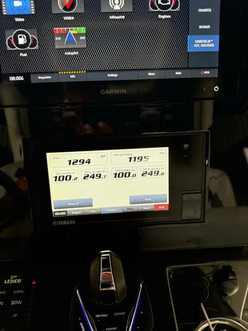 Slide: The Image of Pursuit 32 2022 - 5456329